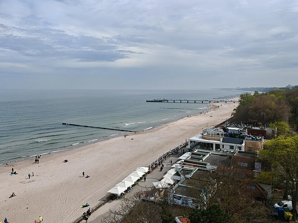 Plaża w Kołobrzegu: okolica, nie zdjęcie obiektu